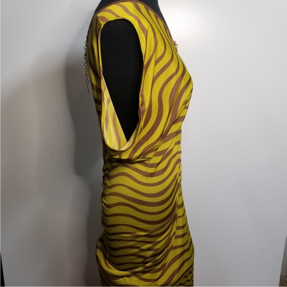 Striped V-Neck Dress in Yellow and Brown - Picture 11 of 12